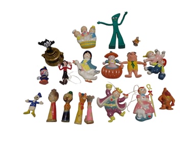 Vintage Small Toys and Figures incl Fred Flintstone, Olive Oyl, Donald Duck, Felix the Cat, Gumby, e