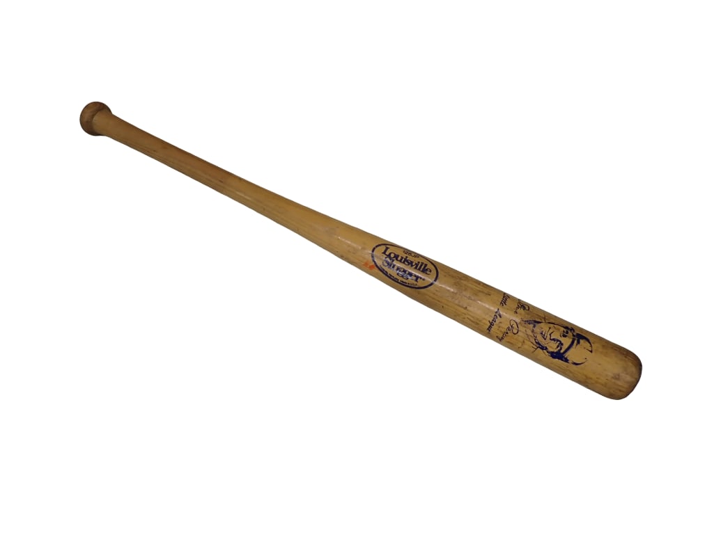 Louisville Slugger Steve Garvey 125JP Baseball Bat: Louisville Slugger Steve Garvey 125JP Baseball Bat All pictures are considered part of the description and should be examined carefully by bidders. Live Auctioneers is now offering Live Shipping throu