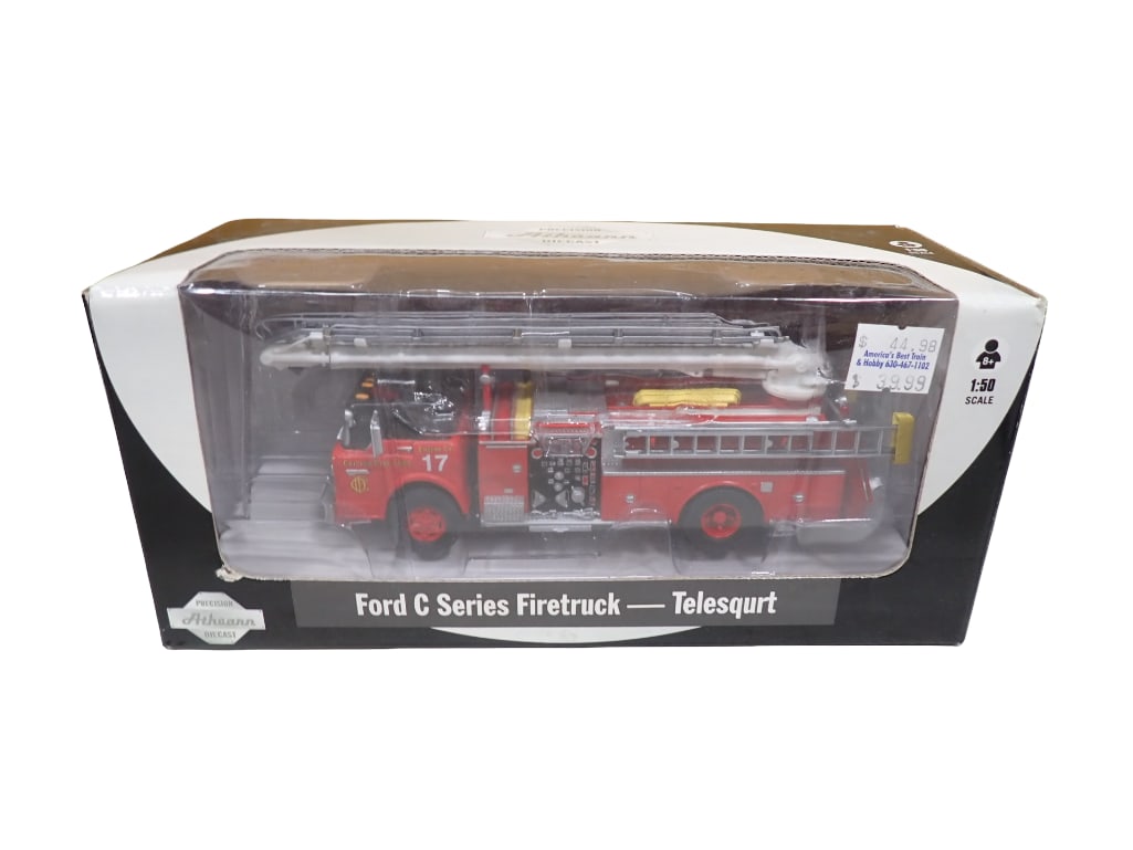 Athearn Die Cast Ford C Series Firetruck Telesqurt 1:50 Scale New in Box: Athearn Die Cast Ford C Series Firetruck Telesqurt 1:50 Scale New in Box All pictures are considered part of the description and should be examined carefully by bidders. Live Auctioneers is now offeri