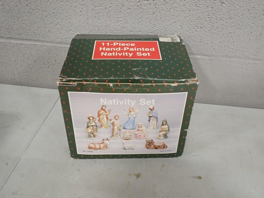 11 Piece Hand Painted Nativity Set (1 of 7)