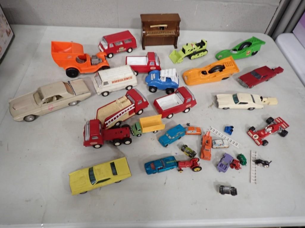 Toy Car Lot including Vintage, Tonka, Pressed steel, "Go Cars", etc.: Toy Car Lot including Vintage, Tonka, Pressed steel, "Go Cars", etc. All pictures are considered part of the description and should be examined carefully by bidders. Live Auctioneers is now of