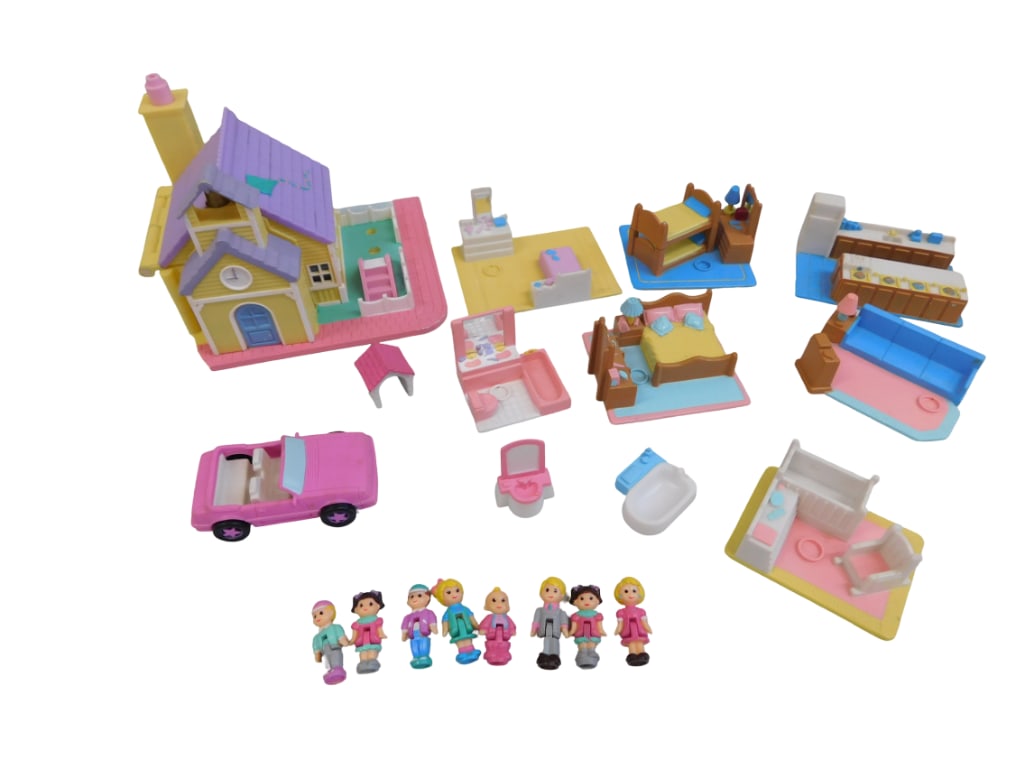Vtg 1994 Galoob My Pretty Dollhouse & Bluebird Polly Pocket Lot (1 of 9)