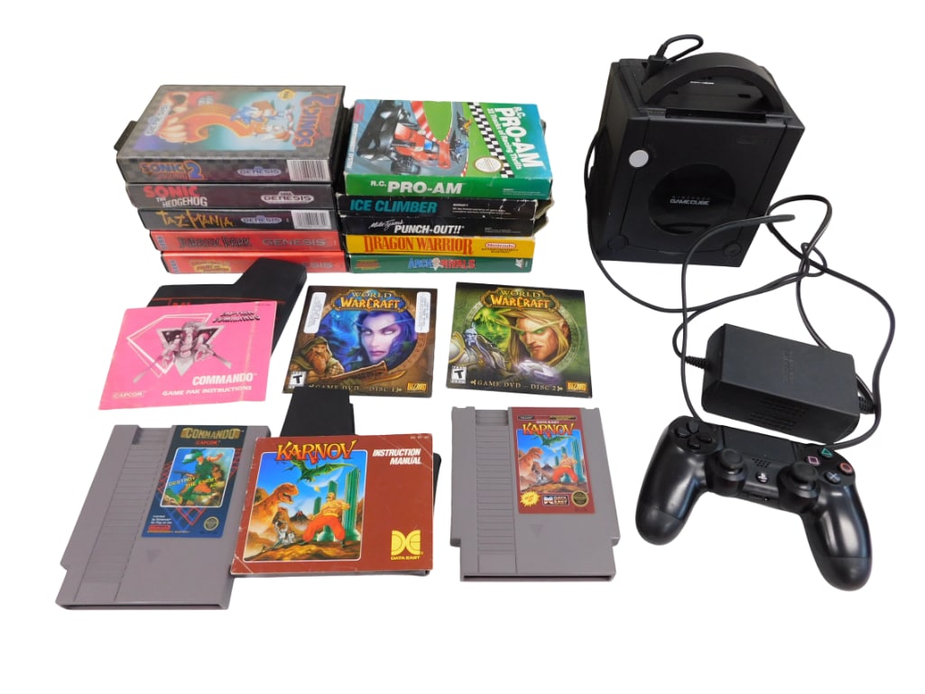 Video Game Lot incl a Nintendo Game Cube System and 7 Nintendo, 5 Genesis Games (1 of 6)
