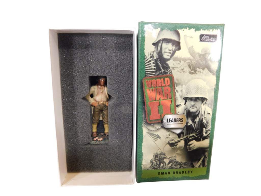 Britains Toy Soldier Omar Bradley World War II Leaders 00288 in Original Box: Britains Toy Soldier Omar Bradley World War II Leaders 00288 in Original Box All pictures are considered part of the description and should be examined carefully by bidders. Live Auctioneers is now of