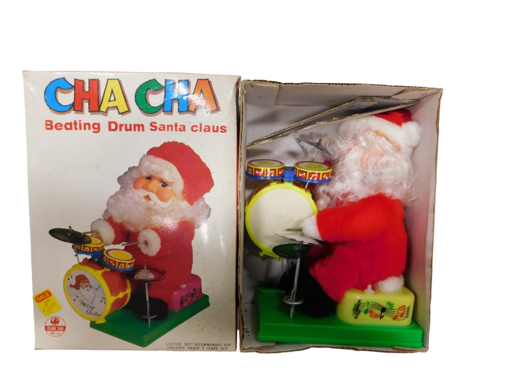 Vintage Cha Cha Beating Drum Santa Claus NOS New Old Stock Battery Operated Toy (1 of 5)
