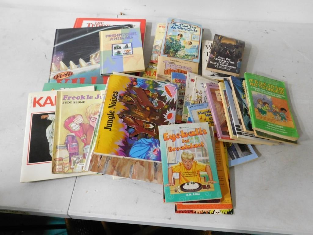 Children's Books, Chapter Books, etc incl Freckle Juice, Eyeballs for Breakfast, From the Mixed Up F: Children's Books, Chapter Books, etc incl Freckle Juice, Eyeballs for Breakfast, From the Mixed Up Files of Mrs Basil E Frankweiler, Walt Disney's The Rescuers Down Under, etc All pictures are
