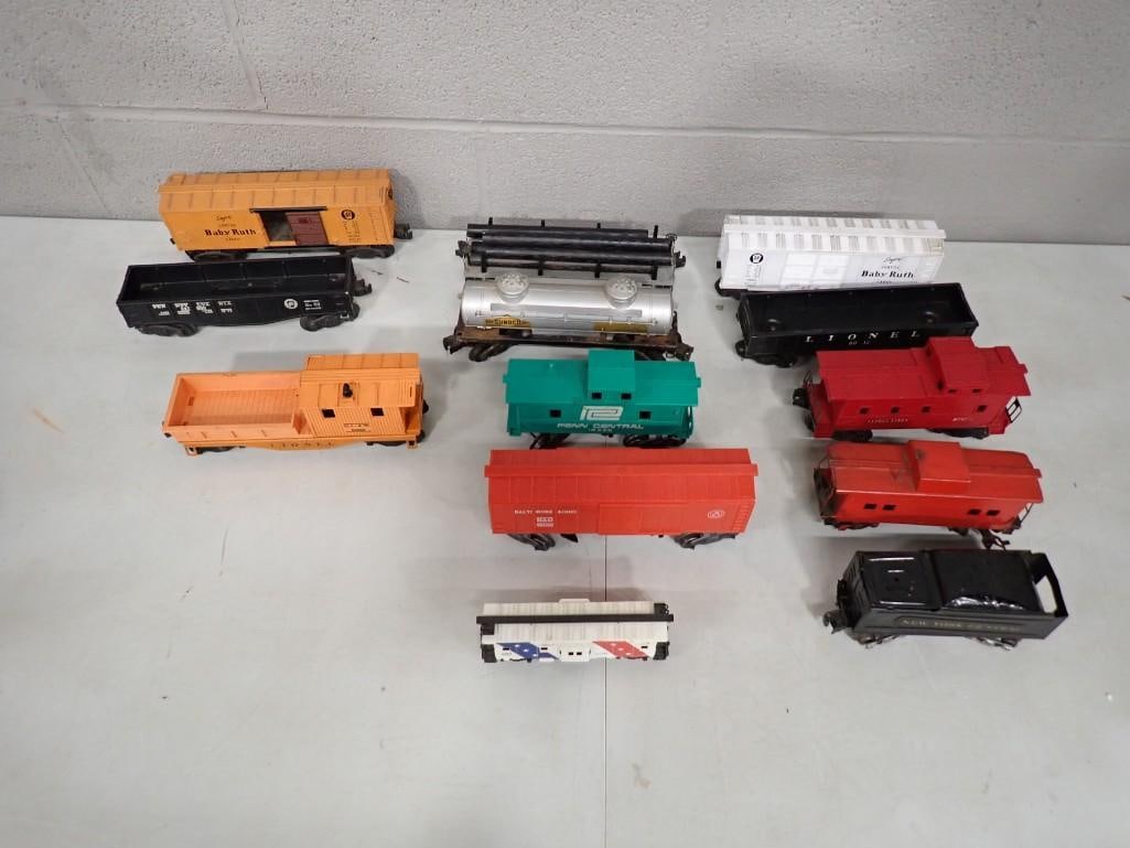 Lot of assorted O Scale Trains including Lionel (1 of 7)