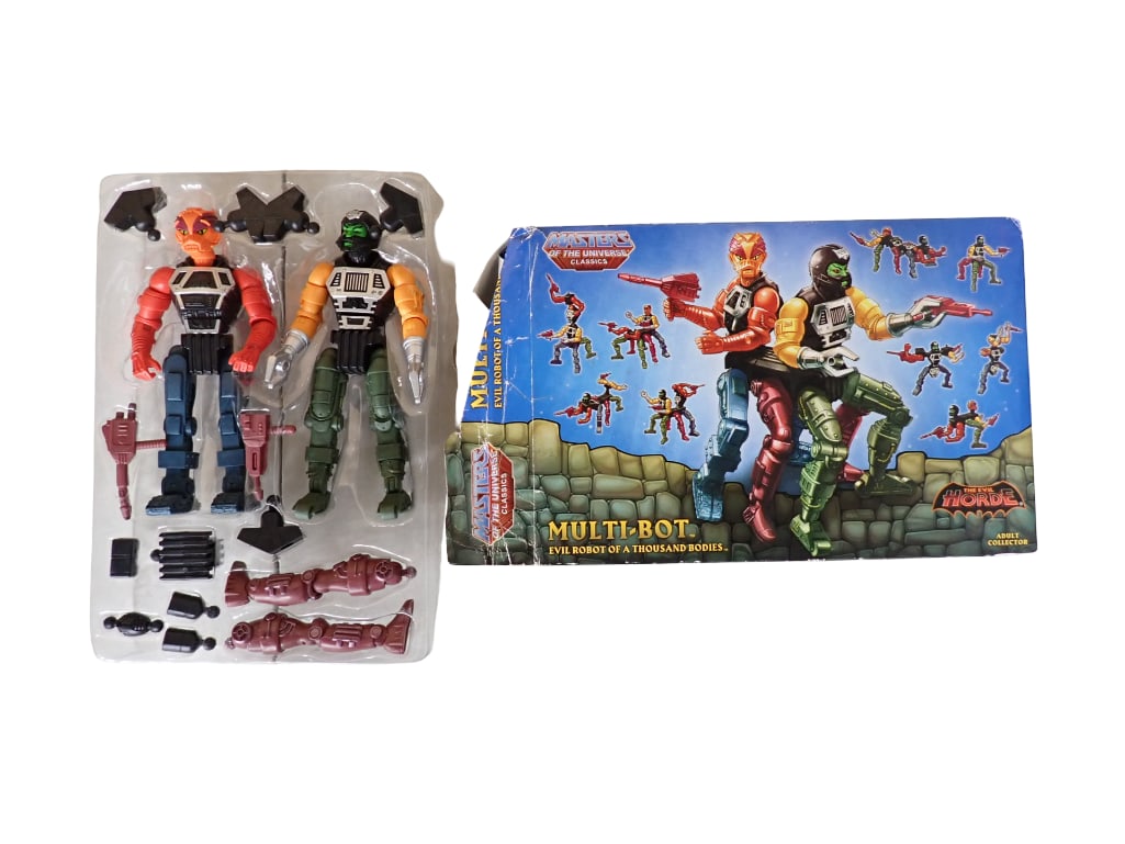 Masters of the Universe Classics MOTU Evil Robot of a Thousand Bodies The Evil Horde: Masters of the Universe Classics MOTU Evil Robot of a Thousand Bodies The Evil Horde in Original Box. Box has wear. All pictures are considered part of the description and should be examined car