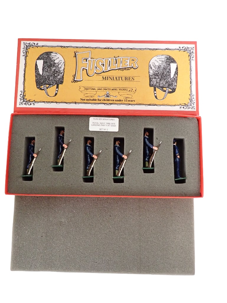 Fusilier Miniatures Royal Navy 1888-1918 Landing Party At East Set No 2 Metal Toy Soldiers (1 of 8)