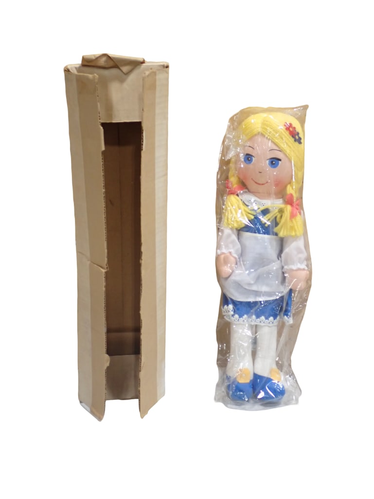 Vtg 1977 Swiss Miss Hot Cocoa Promo Doll (1 of 4)