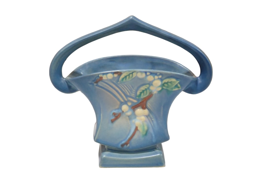 Vintage Roseville Pottery Snowberry Basket Blue 18K-7: Vintage Roseville Pottery Snowberry Basket Blue 18K-7 All pictures are considered part of the description and should be examined carefully by bidders. Live Auctioneers is now offering Live Shipping