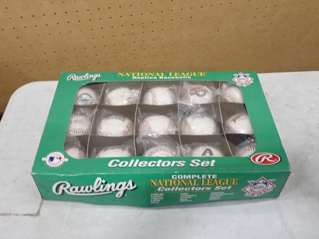 Rawlings Complete National League Collectors Set of Baseballs (1 of 4)