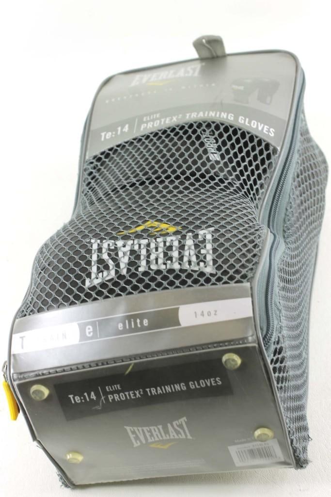 Everlast Boxing Gloves New in Package: Everlast Boxing Gloves New in Package All pictures are considered part of the description and should be examined carefully by bidders. Live Auctioneers is now offering Live Shipping through them. Th