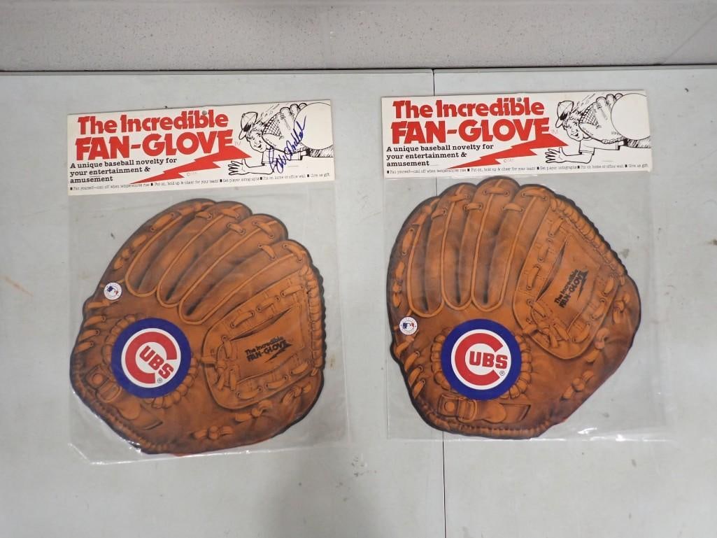 Two New in Package The Incredible Fan-Glove Chicago Cubs - One is Autographed by Bill Madlock No COA: Two New in Package The Incredible Fan-Glove Chicago Cubs - One is Autographed by Bill Madlock No COA All pictures are considered part of the description and should be examined carefully by bidders. Li