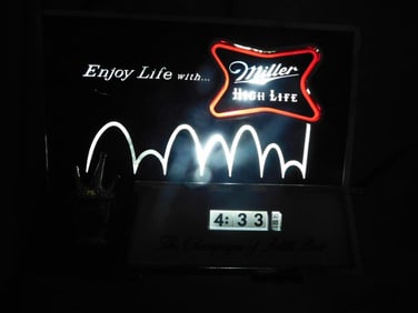 Vintage Miller High Life Wall Clock Sign Works