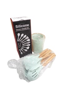 Silicone Kitchen Utensils Set New in Box