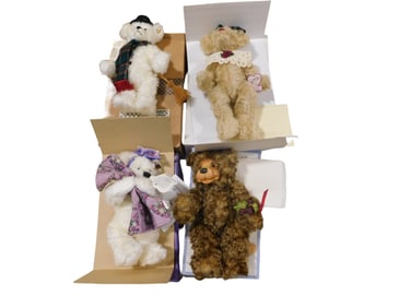 4 Jointed Teddy Bears incl Knickerbocker Toy Co, Robert Raikes, 2 Annette Funicello All in Original