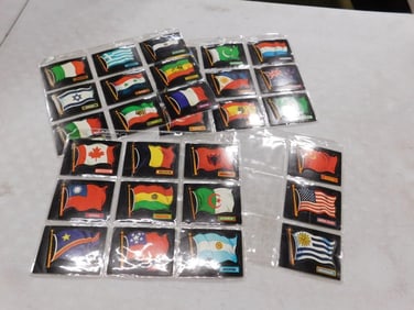 Lot of Vintage 1970's Topps Flags of the World Trading Cards