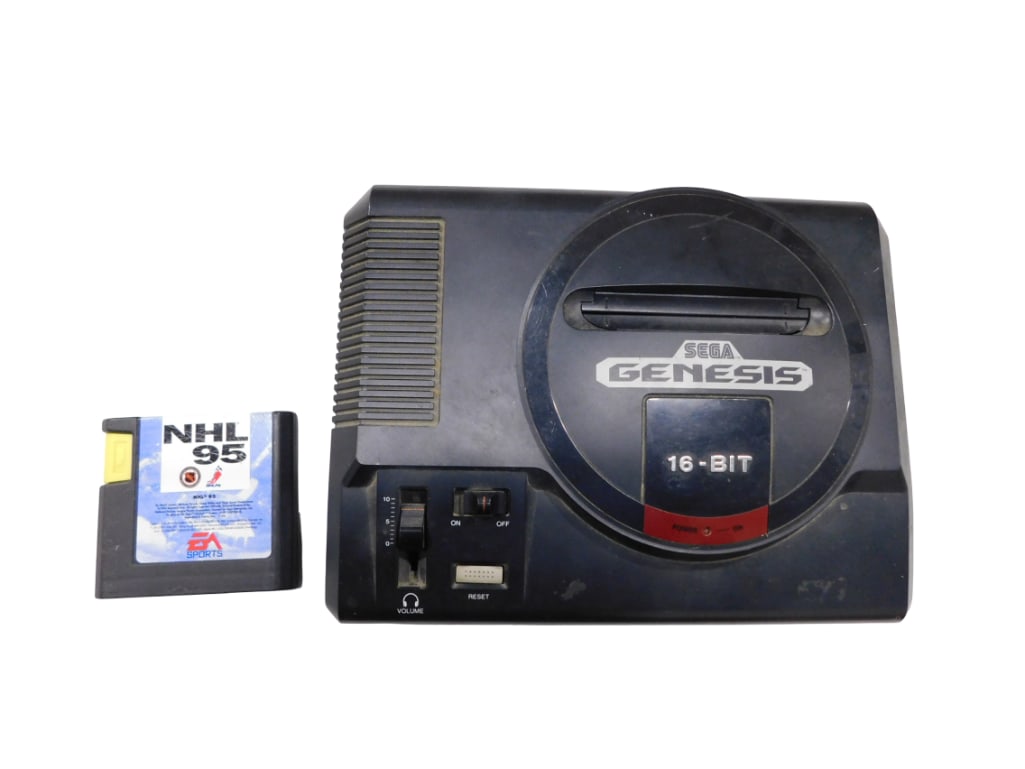 Sega Genesis 16 Bit Video Game Console with NHL 95 Game (1 of 5)