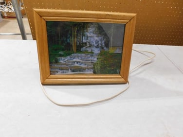 Vintage Motion Waterfall Picture Light - it works