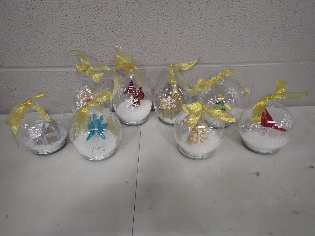 Lot of 8 LED Light Up Glass Christmas Ornaments: Lot of 8 LED Light Up Glass Christmas Ornaments All pictures are considered part of the description and should be examined carefully by bidders. Live Auctioneers is now offering Live Shipping through 