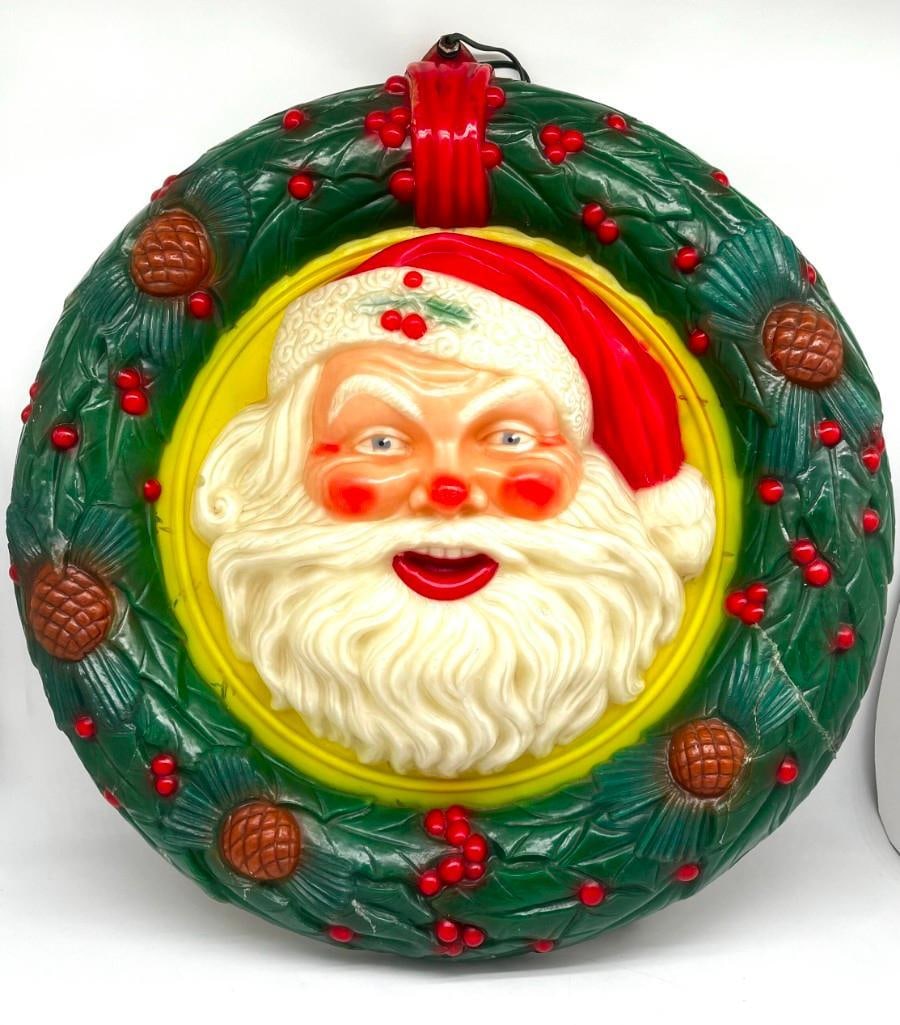 Vintage 3D Hanging Santa Claus Lighted Christmas Wreath Works (1 of 6)