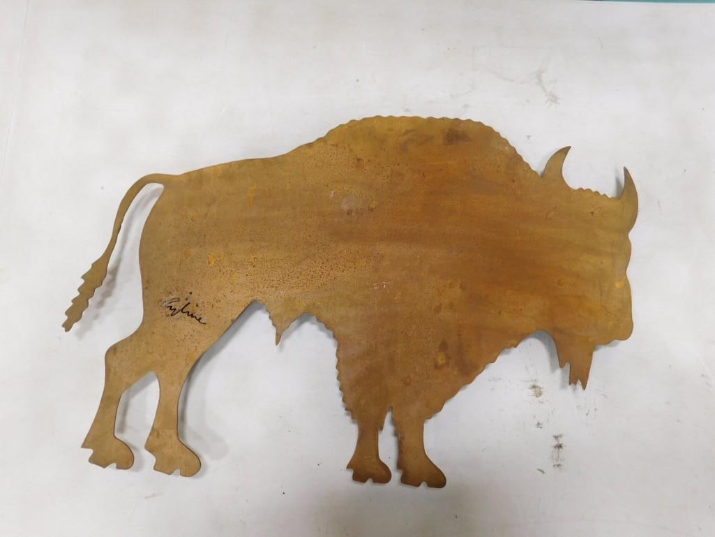 Vintage Metal Rustic Bison Signe for Your Cabin or Man Cave Signed: Vintage Metal Rustic Bison Signe for Your Cabin or Man Cave Signed. Surface rust. Signature unknown. 14"x22" All pictures are considered part of the description and should be