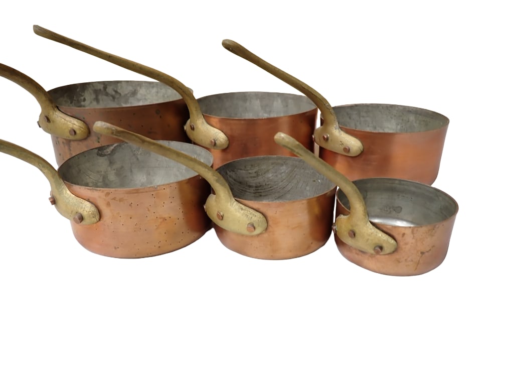 6 Vintage Copper Kettles with Brass Handles 4" to 8" Nice Set (1 of 9)