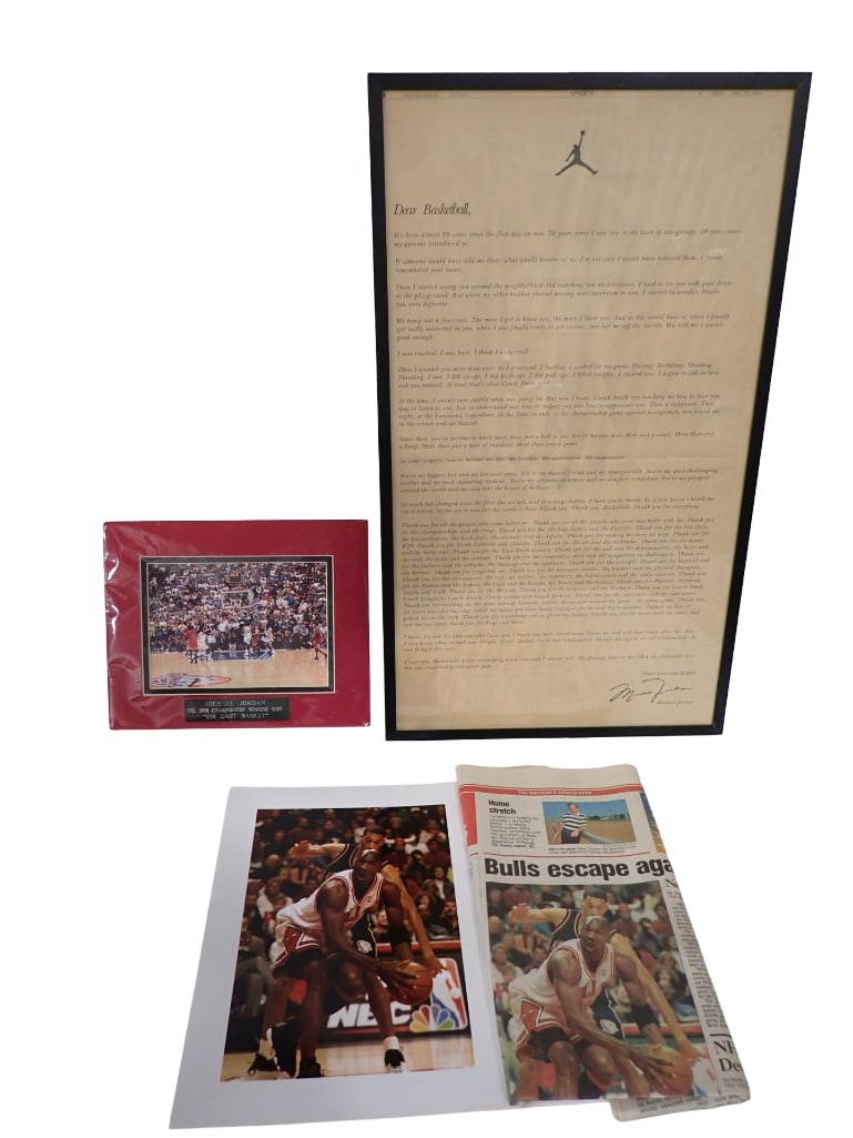 Chicago Bulls Framed Michael Jordan Article and More (1 of 6)
