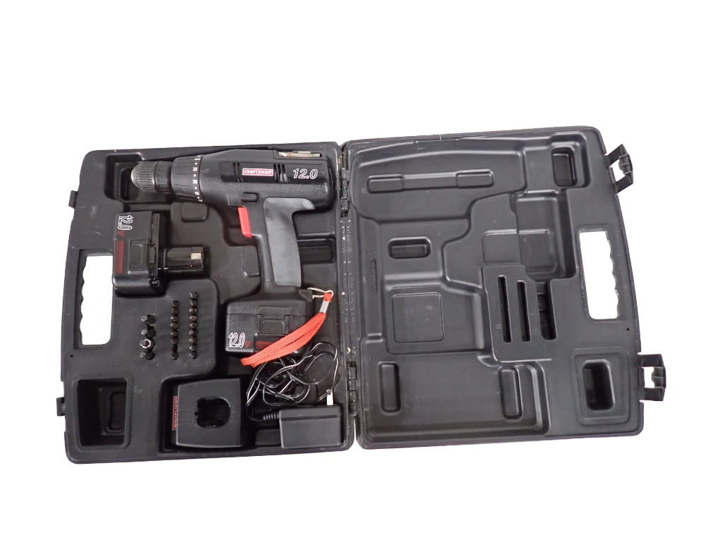 Craftsman Cordless Drill w/ Charger (1 of 6)