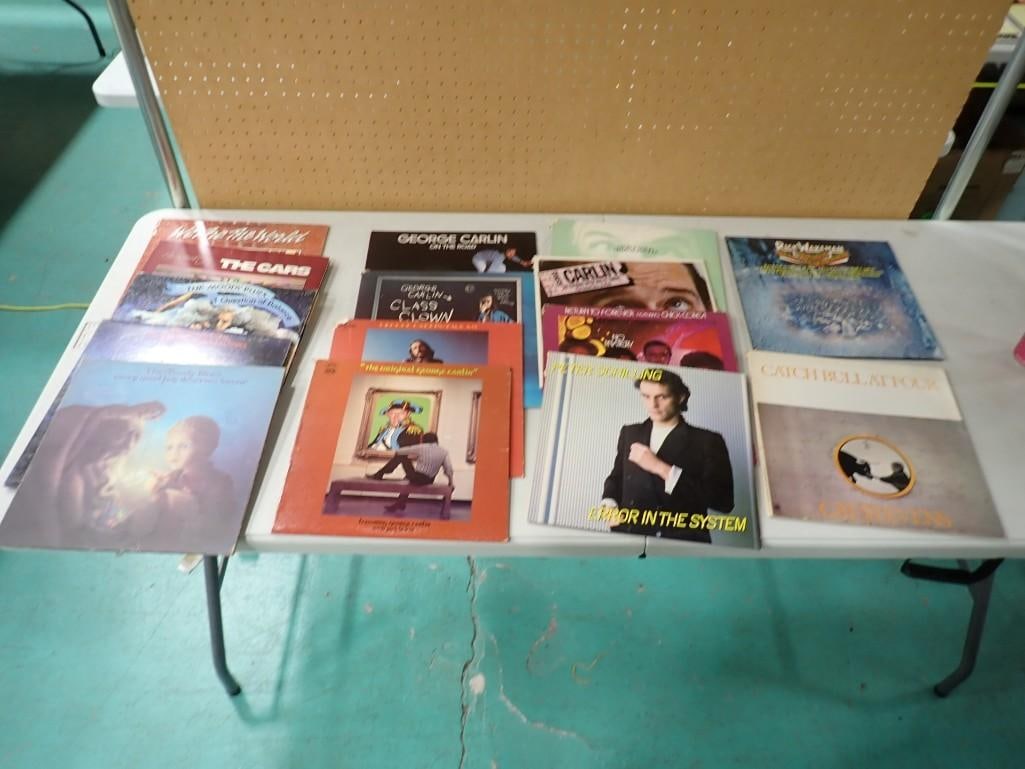 15 Vinyl Records incl We Are the World, George Carlin, Moody Blues, & More (1 of 9)