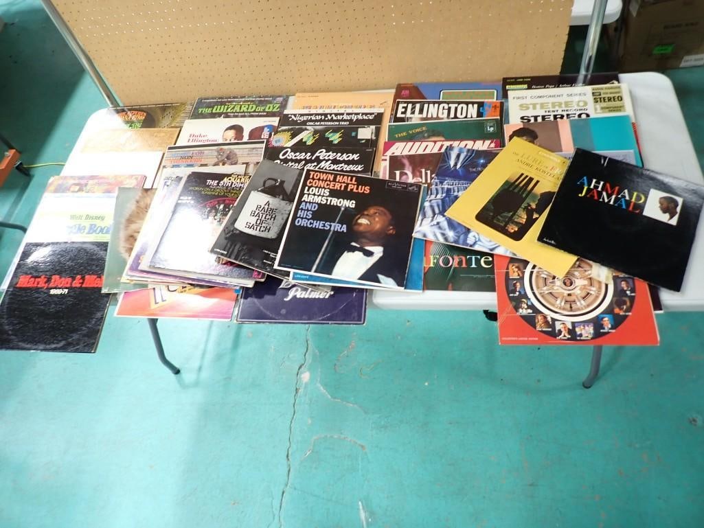 Large Lot of Record LP Albums incl Jazz and More Sinatra, Ella, Oscar, Peterson, etc (1 of 15)