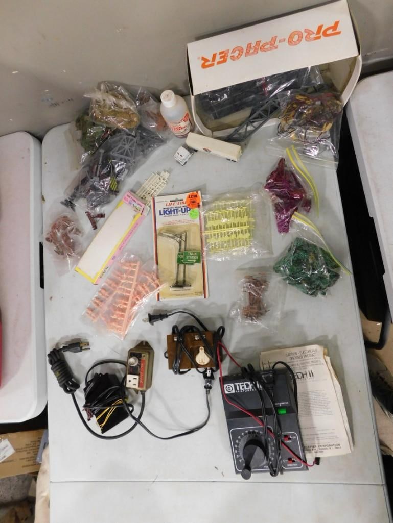 Model Train Accessories Lot including Transformers, plastic pieces, etc (1 of 5)