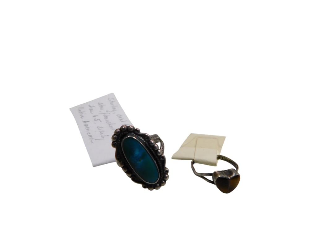 Two Sterling Silver Rings - Oval Turquoise Native American Size 6.5 and Tiger's Eye Taxco: Two Sterling Silver Rings - Oval Turquoise Native American Size 6.5 and Tiger's Eye Taxco All pictures are considered part of the description and should be examined carefully by bidders. Live Auct