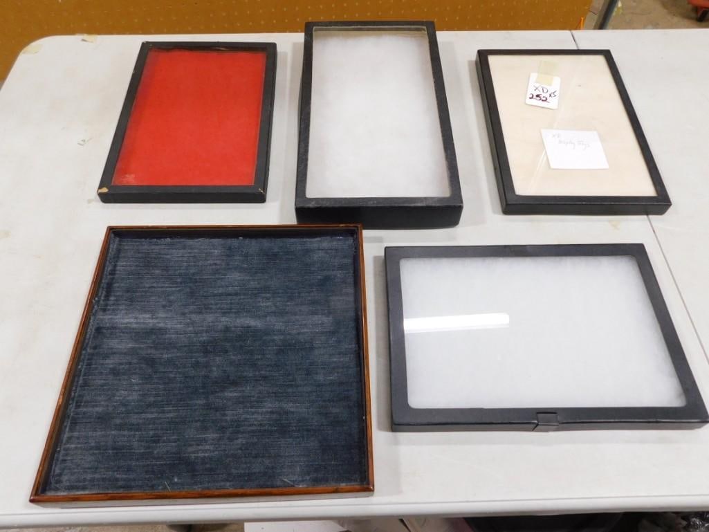 Lot of 5 Display Trays: Lot of 5 Display Trays All pictures are considered part of the description and should be examined carefully by bidders. Live Auctioneers is now offering Live Shipping through them. This is an optional