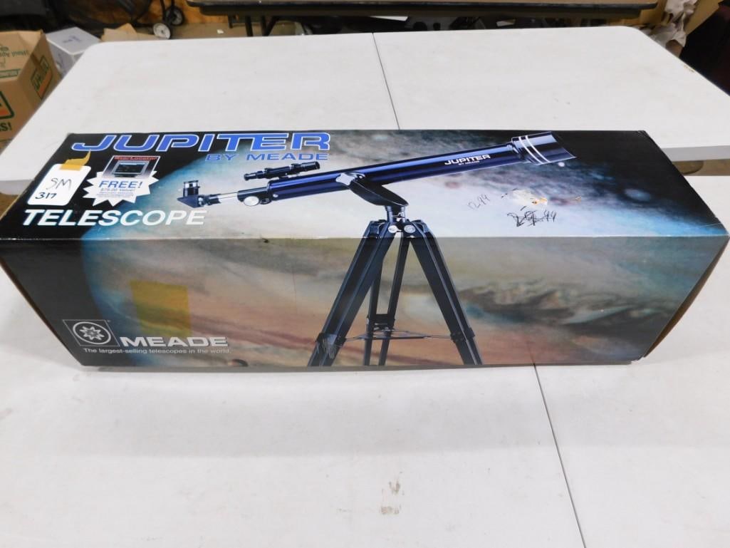 Jupiter by Meade Telescope with Box (1 of 3)