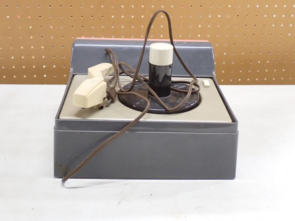 Vintage RCA Victor Vinyl Record Player - Untested (1 of 6)