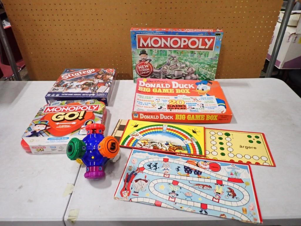 Lot of Board Games incl Vintage Donald Duck Big Game Box, Stratego, Etc: Lot of Board Games incl Vintage Donald Duck Big Game Box, Stratego, Etc Condition: not checked for completeness. All pictures are considered part of the description and should be examined