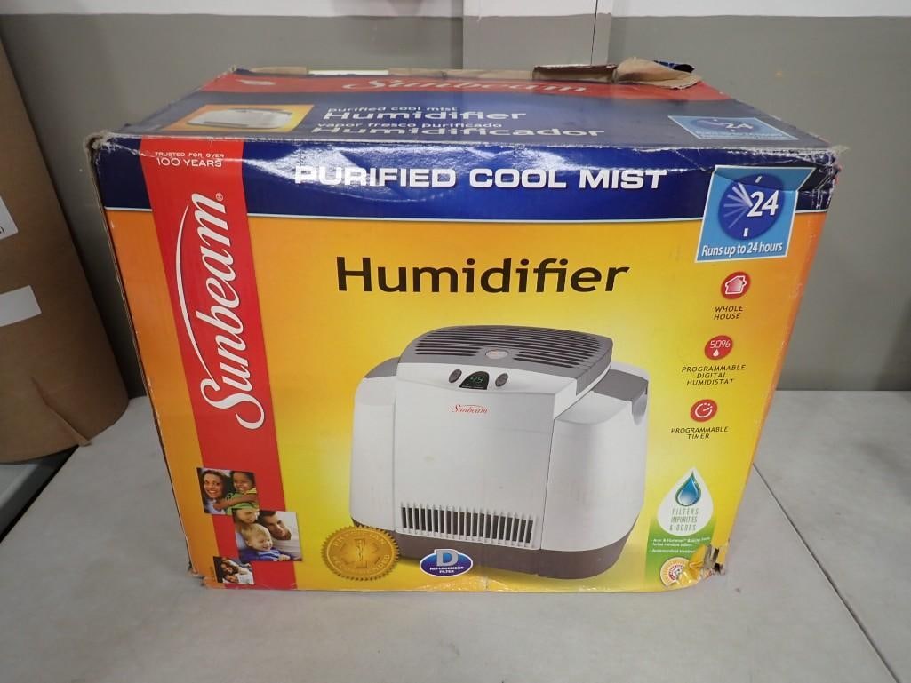 Sunbeam Humidifier New in Damaged Box (1 of 9)