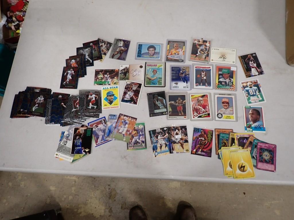 Lot of Sports Cards incl Baseball Cards, Football Cards, Etc Joe Montana, Gale Sayers, Mike Schmidt, (1 of 18)