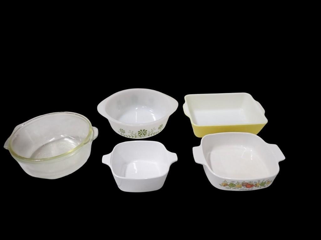 Corningware and Glass Dishes including Casserole Dishes, Yellow Pyrex (1 of 8)