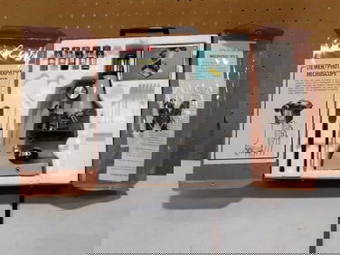 Microscope kit with original case, comes with everything as shown