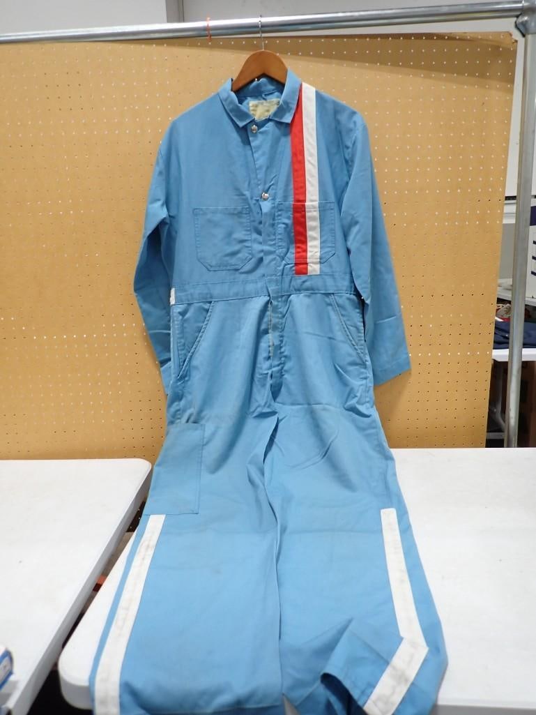 United Airlines Mechanic Uniform Jumpsuit - Size 42 (1 of 6)