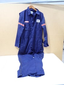 United Airlines Mechanic Uniform Jumpsuit
