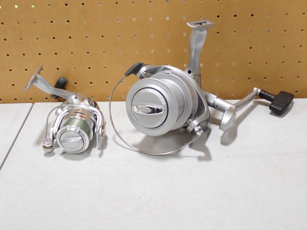 Shakespeare Catera and A 7500 Fishing Reel: Shakespeare Catera and A 7500 Fishing Reel All pictures are considered part of the description and should be examined carefully by bidders. Live Auctioneers is now offering Live Shipping through them.