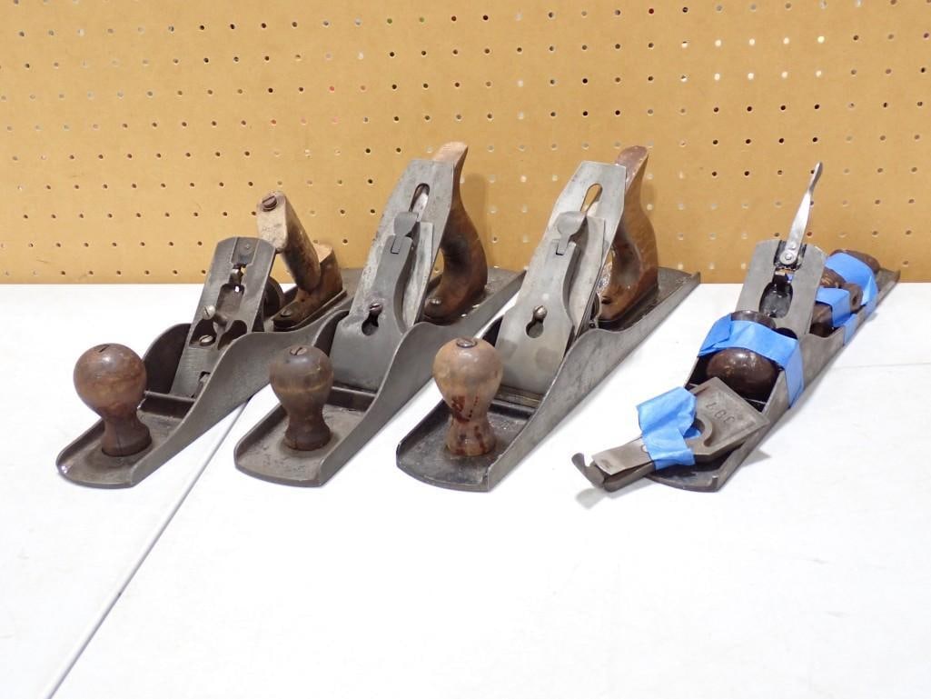 4 Wood Planes - 2 complete and 2 for parts (1 of 4)