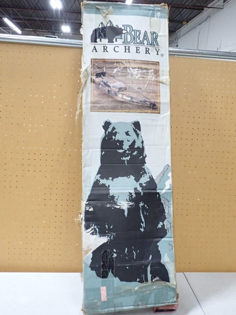 Panther II Bowhunting Archery Bow Set with Damaged Box (1 of 5)