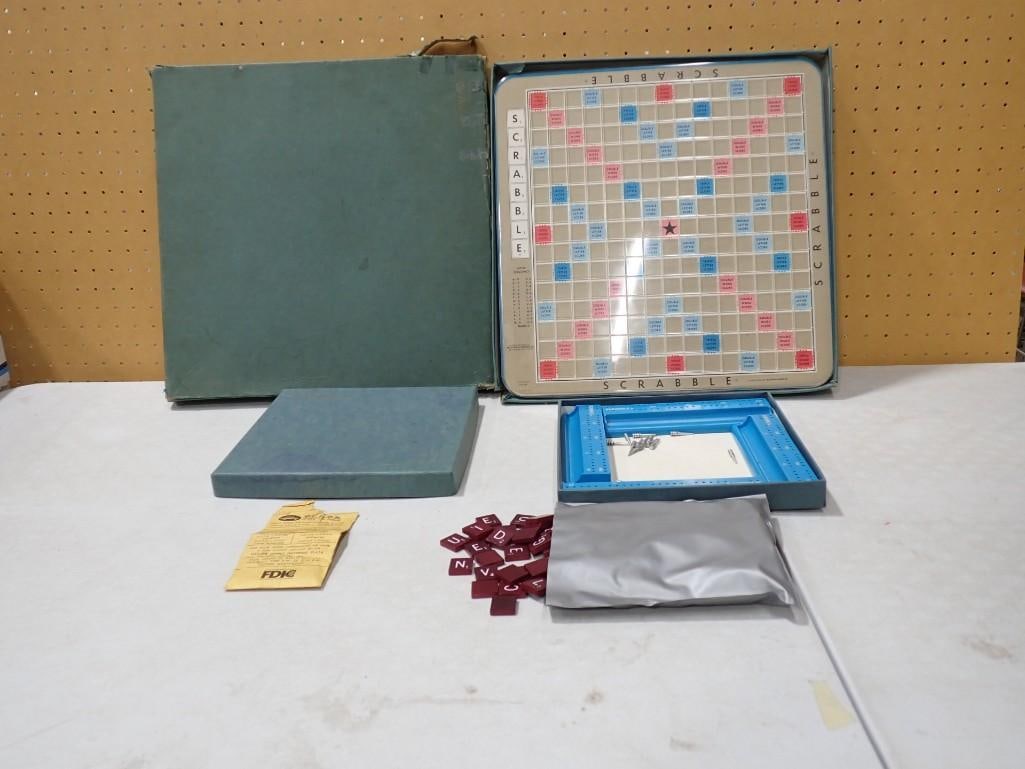 Deluxe Edition Scrabble Board Game - comes with everything as shown (1 of 6)