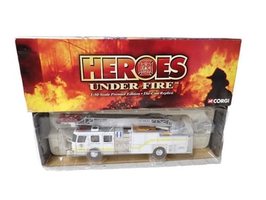 Corgi Heroes Under Fire E-1 Ladder Anne Arundel County, MD US54905 Premier Edition 1:50 Scale Model