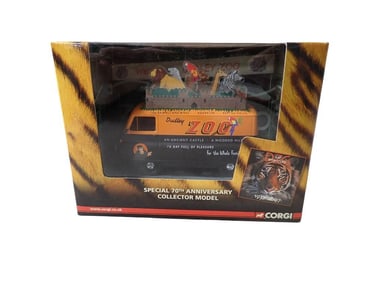 Corgi Dudley Zoo Morris J2 Van 1:43 Scale Special 70th Anniversary Collector Model Van